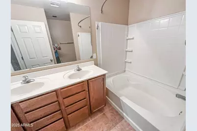 1426 N 81st Drive, Phoenix, AZ 85043 - Photo 5