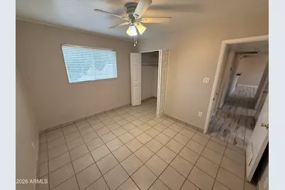 10244 N 18th Avenue, Phoenix, AZ 85021 - Photo 9