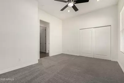 711 E Cloud Road, Phoenix, AZ 85086 - Photo 33