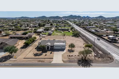 711 E Cloud Road, Phoenix, AZ 85086 - Photo 45