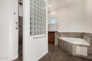 711 E Cloud Rd, Phoenix, AZ 85086 - Photo 23