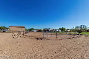 711 E Cloud Rd, Phoenix, AZ 85086 - Photo 39