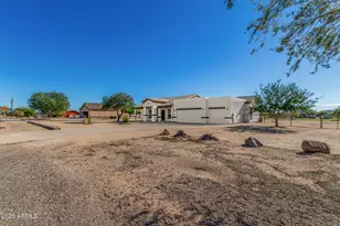 711 E Cloud Rd, Phoenix, AZ 85086 - Photo 59