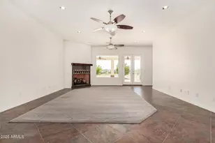 711 E Cloud Rd, Phoenix, AZ 85086 - Photo 15