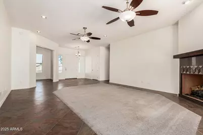 711 E Cloud Road, Phoenix, AZ 85086 - Photo 15