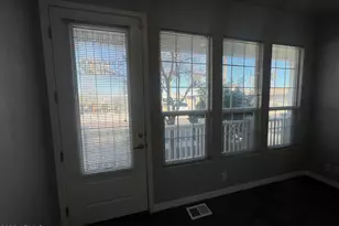 10701 N 99th Ave, Peoria, AZ 85345 - Photo 19