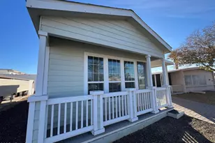 10701 N 99th Ave, Peoria, AZ 85345 - Photo 25