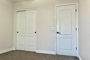 3853 E Santa Fe Ln, Gilbert, AZ 85297 - Photo 19