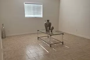 7701 W Crittenden Ln, Phoenix, AZ 85033 - Photo 9