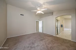 10622 W Mohawk Ln, Peoria, AZ 85382 - Photo 11