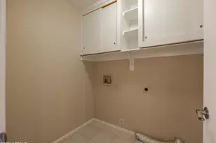 10622 W Mohawk Ln, Peoria, AZ 85382 - Photo 17