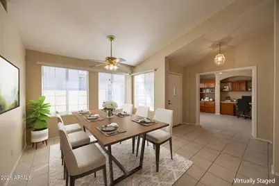 10622 W Mohawk Lane, Peoria, AZ 85382 - Photo 7