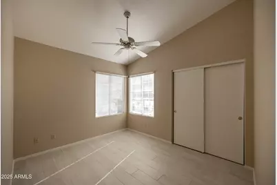 10622 W Mohawk Lane, Peoria, AZ 85382 - Photo 13