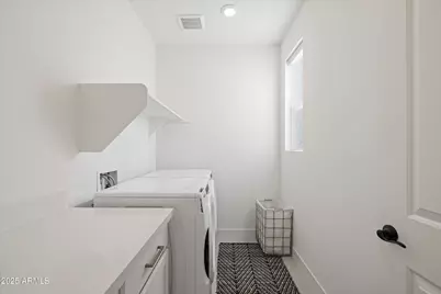 2121 W Sonoran Desert Drive #8, Phoenix, AZ 85085 - Photo 3