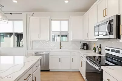 2121 W Sonoran Desert Drive #8, Phoenix, AZ 85085 - Photo 13