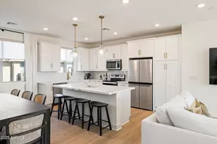 2121 W Sonoran Desert Dr, Phoenix, AZ 85085 - Photo 11