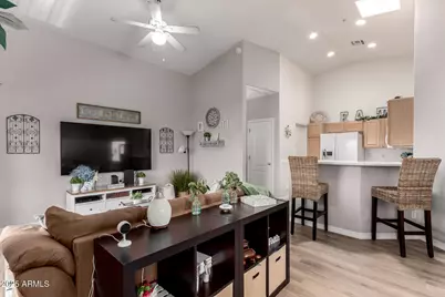 1406 W Emerald Avenue #102, Mesa, AZ 85202 - Photo 5