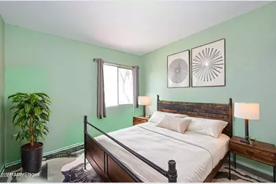 8819 N 12th Place, Phoenix, AZ 85020 - Photo 7