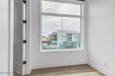 3109 N 39th Street #09, Phoenix, AZ 85018 - Photo 13