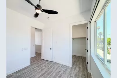 3109 N 39th Street #09, Phoenix, AZ 85018 - Photo 19