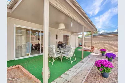 10306 W Hutton Drive, Sun City, AZ 85351 - Photo 17