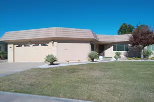 10306 W Hutton Dr, Sun City, AZ 85351 - Photo 1