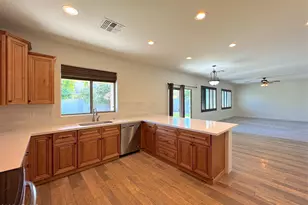 1637 W Green Tree Dr, San Tan Valley, AZ 85144 - Photo 9