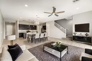 1970 W Desert Hollow Dr, Phoenix, AZ 85085 - Photo 7