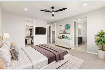 1970 W Desert Hollow Drive, Phoenix, AZ 85085 - Photo 17