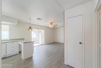 358 S Alvaro Circle, Mesa, AZ 85206 - Photo 13