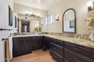 1720 E Pleasant Dr, Phoenix, AZ 85020 - Photo 25