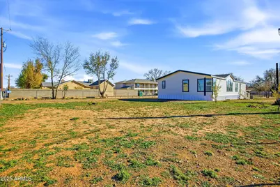 29 W Tumbleweed Lane, Taylor, AZ 85939 - Photo 3