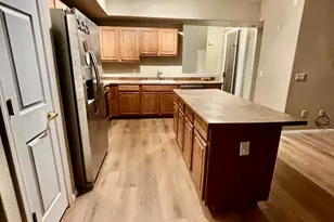 18250 N Cave Creek Rd, Phoenix, AZ 85032 - Photo 3