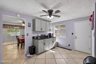 3836 W Royal Palm Rd, Phoenix, AZ 85051 - Photo 9