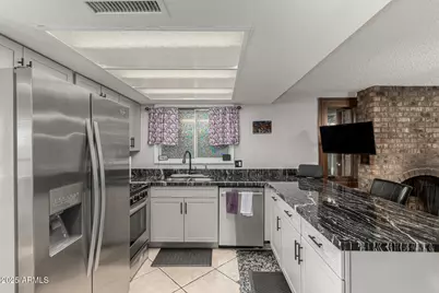 3836 W Royal Palm Road, Phoenix, AZ 85051 - Photo 11