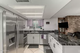 3836 W Royal Palm Rd, Phoenix, AZ 85051 - Photo 11