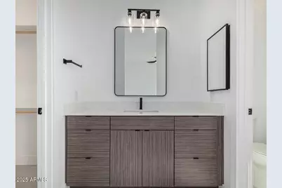 3109 N 39th Street #07, Phoenix, AZ 85018 - Photo 17