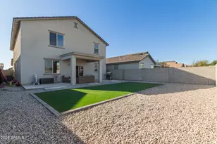 17034 W Seldon Ln, Waddell, AZ 85355 - Photo 35