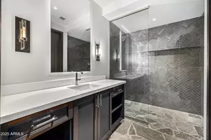 8330 N 74th Pl, Scottsdale, AZ 85258 - Photo 27