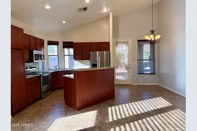 15844 S 23rd Place, Phoenix, AZ 85048 - Photo 7