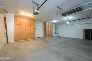 16035 W Clinton St, Surprise, AZ 85379 - Photo 27