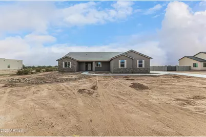 12096 W Jaiden Street, Casa Grande, AZ 85194 - Photo 3