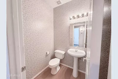 6273 W Louise Drive, Glendale, AZ 85310 - Photo 21