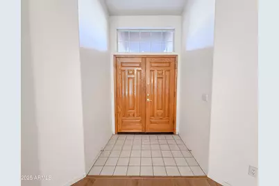 6273 W Louise Drive, Glendale, AZ 85310 - Photo 3