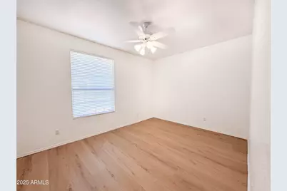 6273 W Louise Drive, Glendale, AZ 85310 - Photo 17