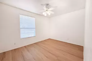 6273 W Louise Dr, Glendale, AZ 85310 - Photo 17