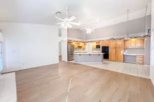 6273 W Louise Dr, Glendale, AZ 85310 - Photo 11