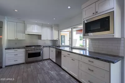 4630 E Palo Verde Drive, Phoenix, AZ 85018 - Photo 3