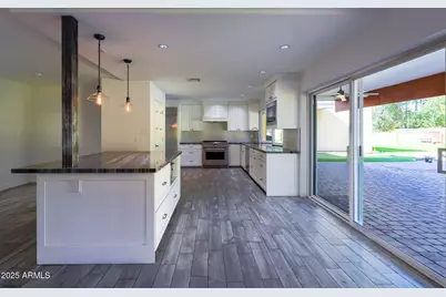 4630 E Palo Verde Drive, Phoenix, AZ 85018 - Photo 11