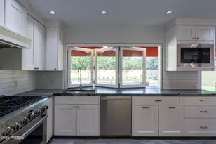 4630 E Palo Verde Dr, Phoenix, AZ 85018 - Photo 15